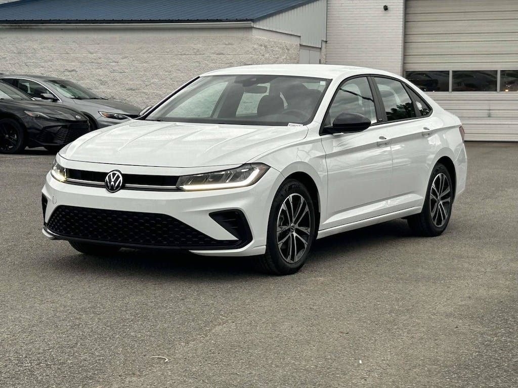 Used 2025 Volkswagen Jetta Sport Sedan