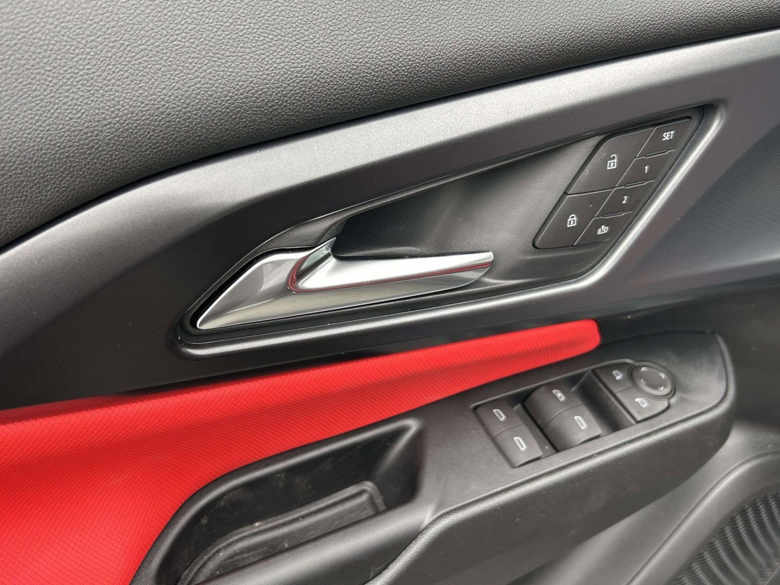 2026 Chevrolet Equinox EV RS - Photo 20