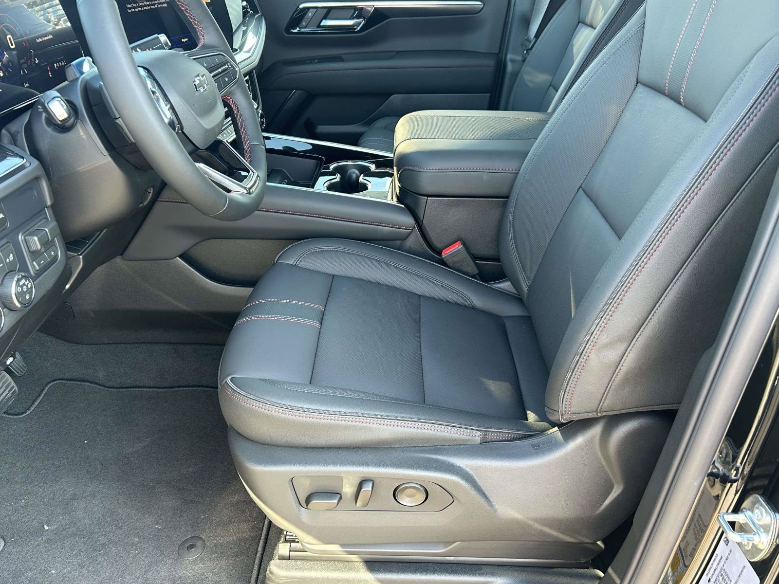 2026 Chevrolet Tahoe RST - Photo 19