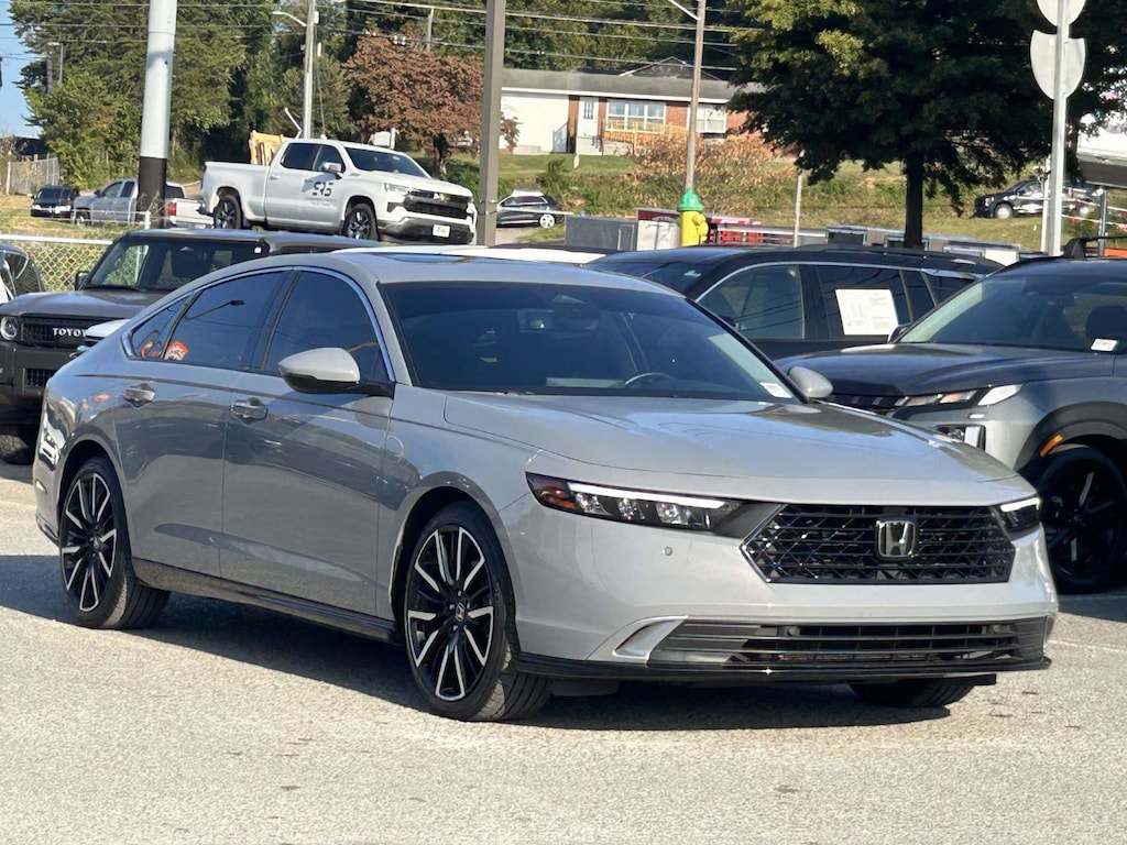 Used 2025 Honda Accord Hybrid Touring Sedan