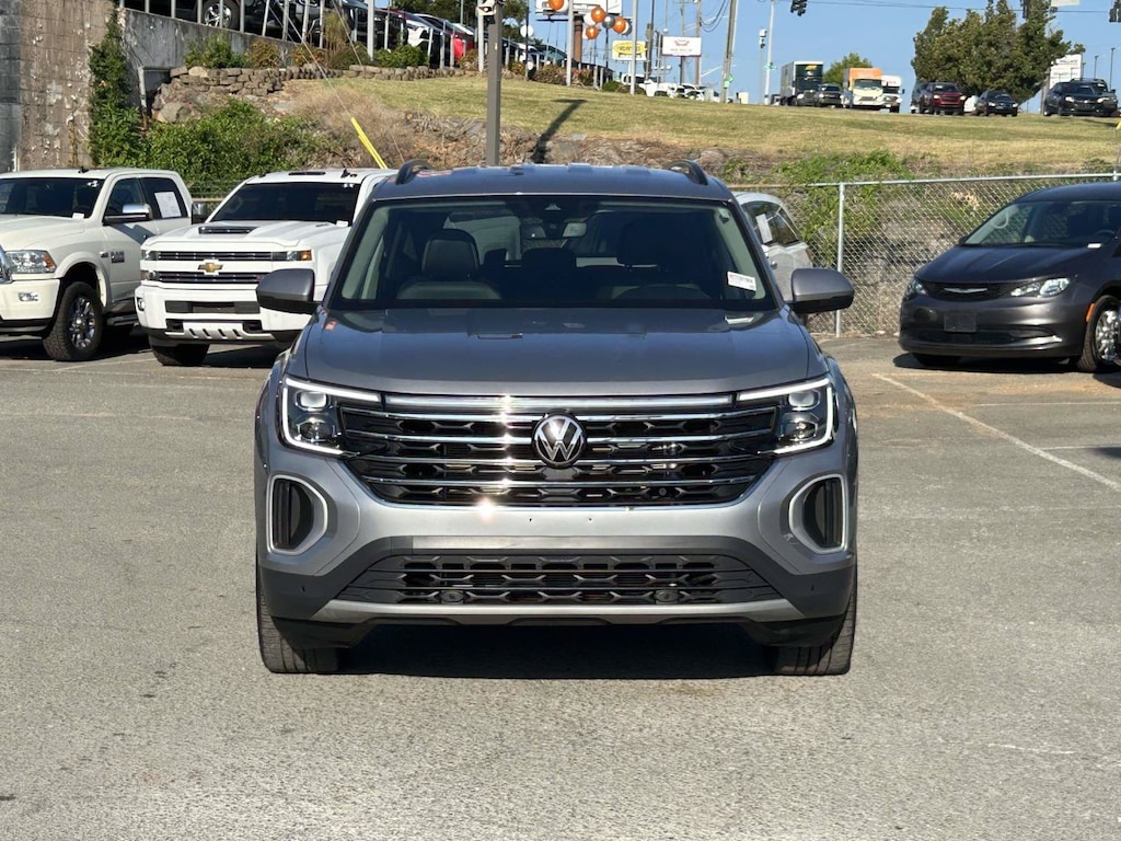 Used 2026 Volkswagen Atlas 2.0T SE w/Technology SUV