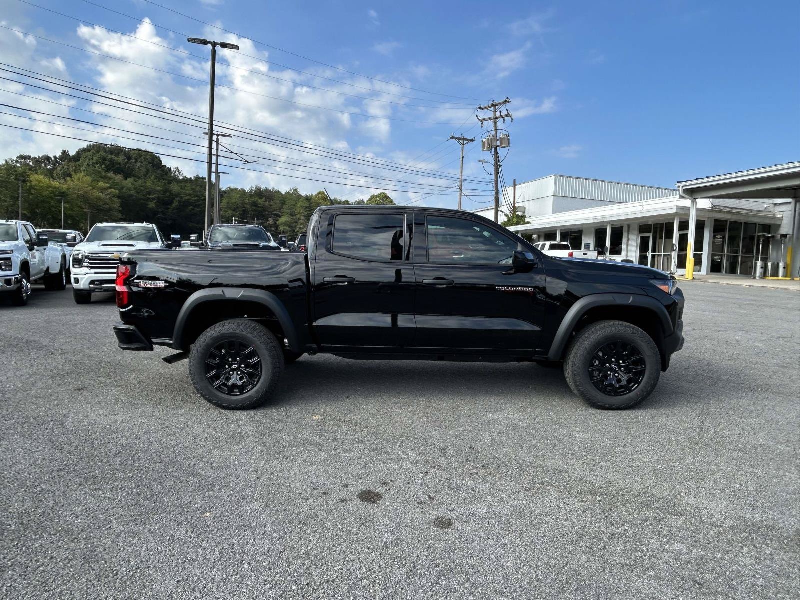2026 Chevrolet Colorado Trail Boss - Photo 8