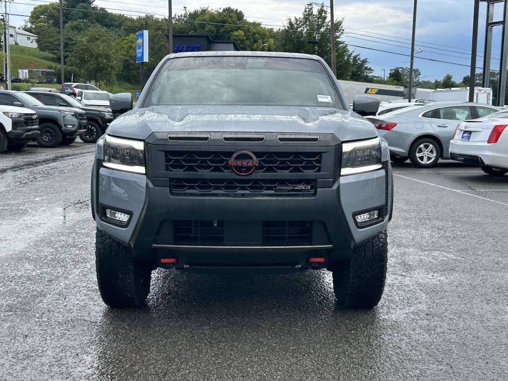 Used 2026 Nissan Frontier PRO-4X w/R Package Truck Crew Cab