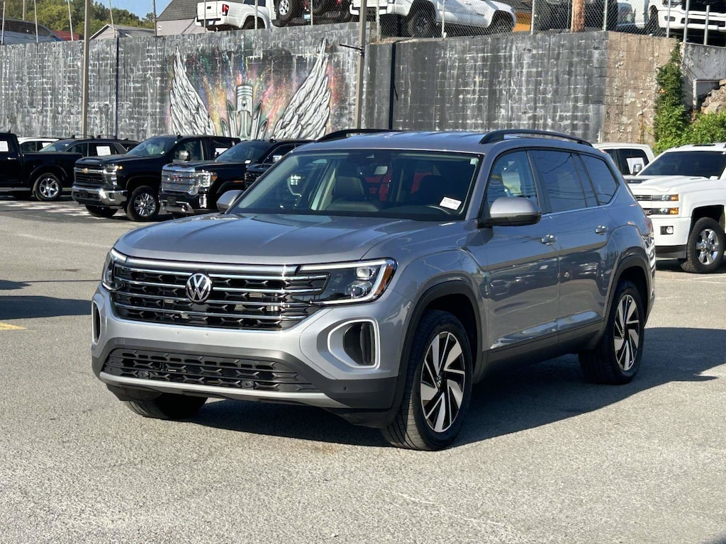 Used 2026 Volkswagen Atlas 2.0T SE w/Technology SUV