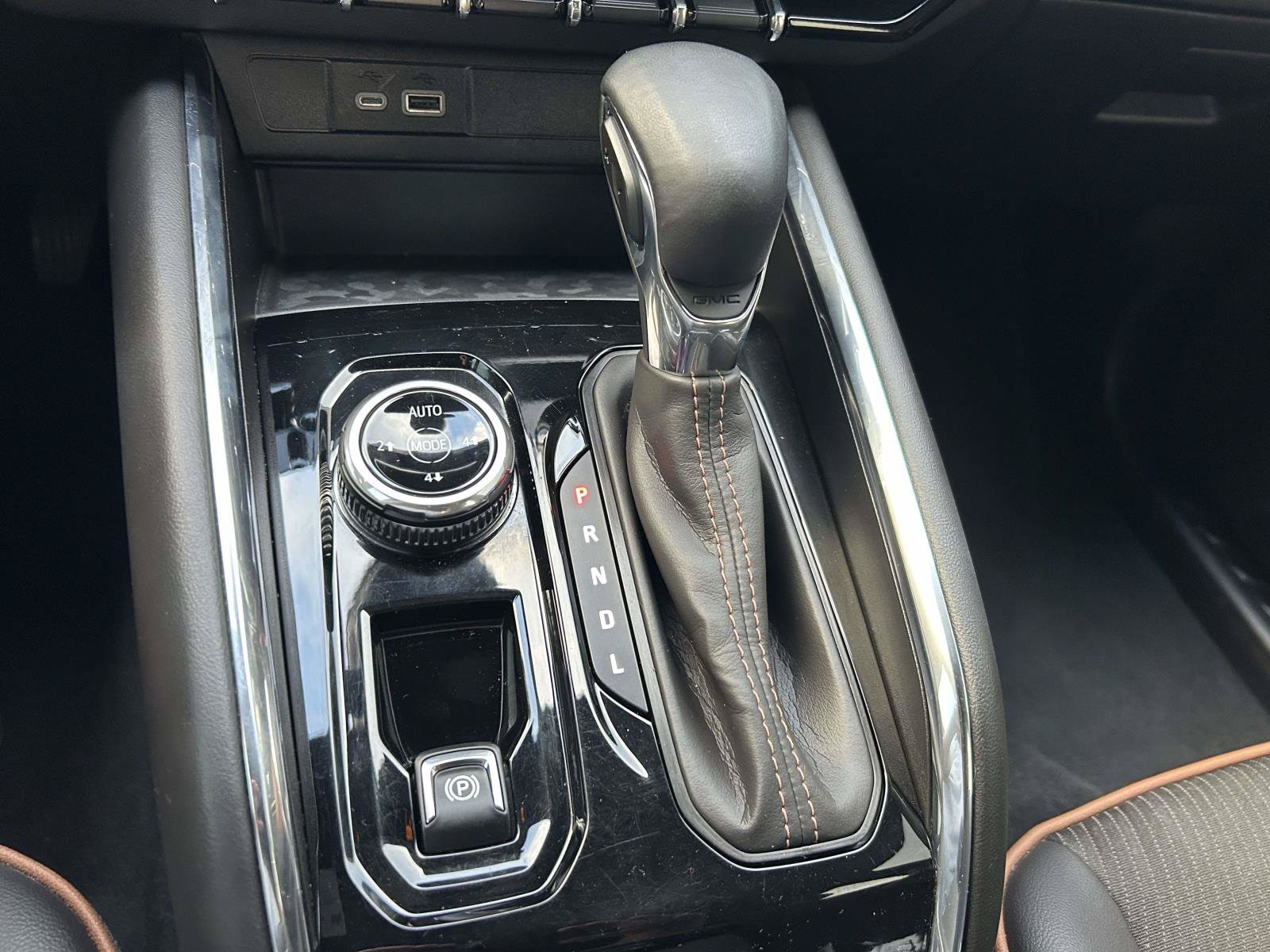 2024 GMC Canyon AT4 - Photo 20