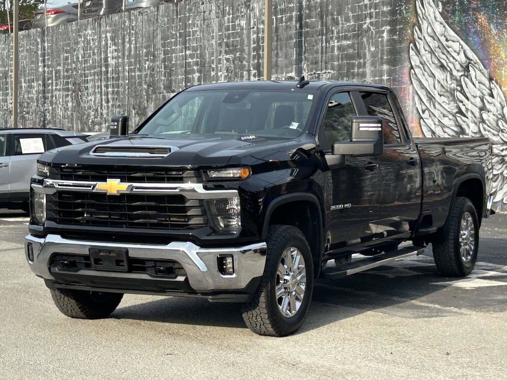 Used 2025 Chevrolet Silverado 2500 HD LT Truck Crew Cab