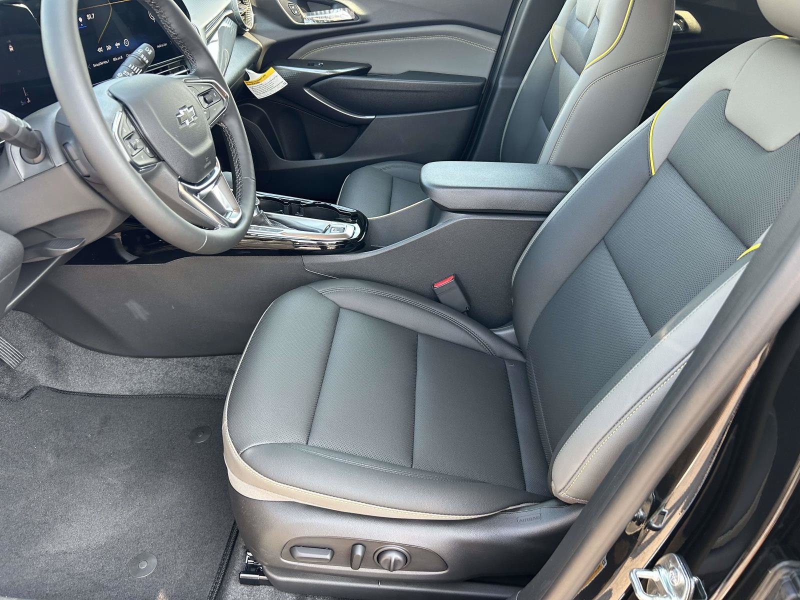 2026 Chevrolet Trax Activ - Photo 14