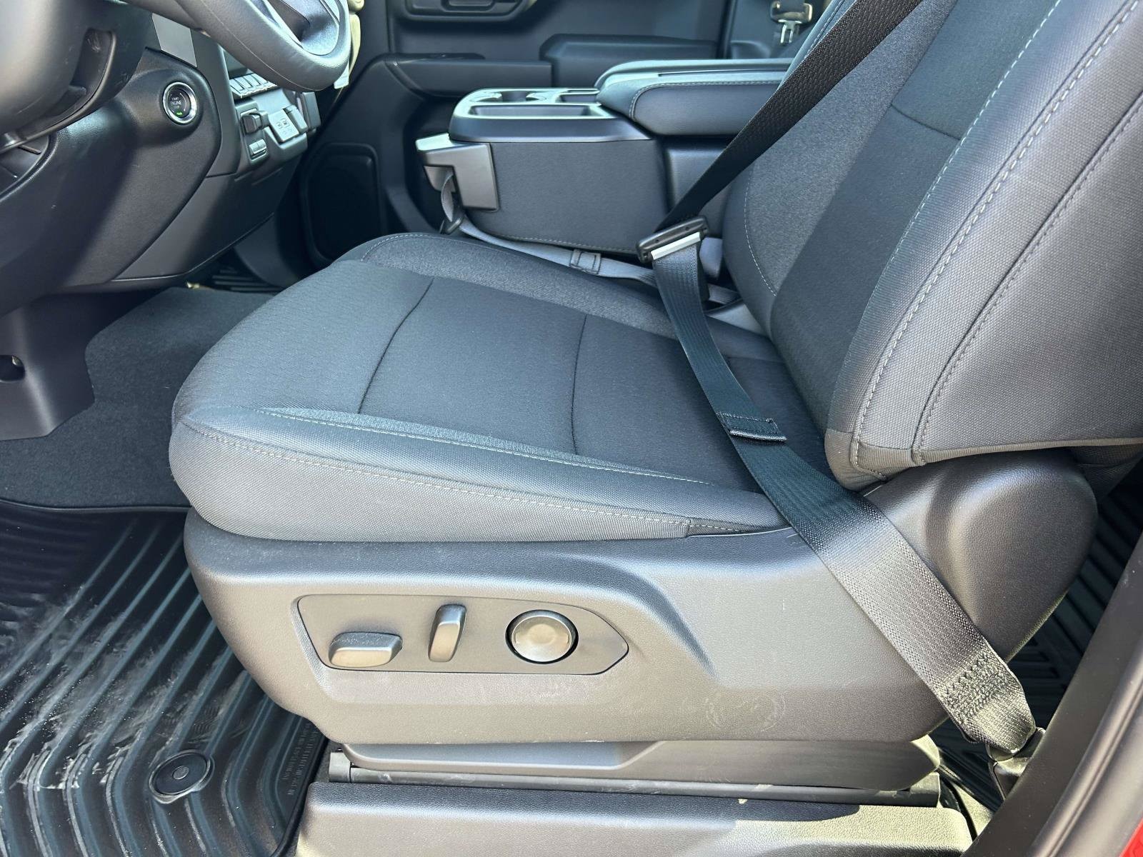 2026 Chevrolet Silverado 2500 HD Custom - Photo 19