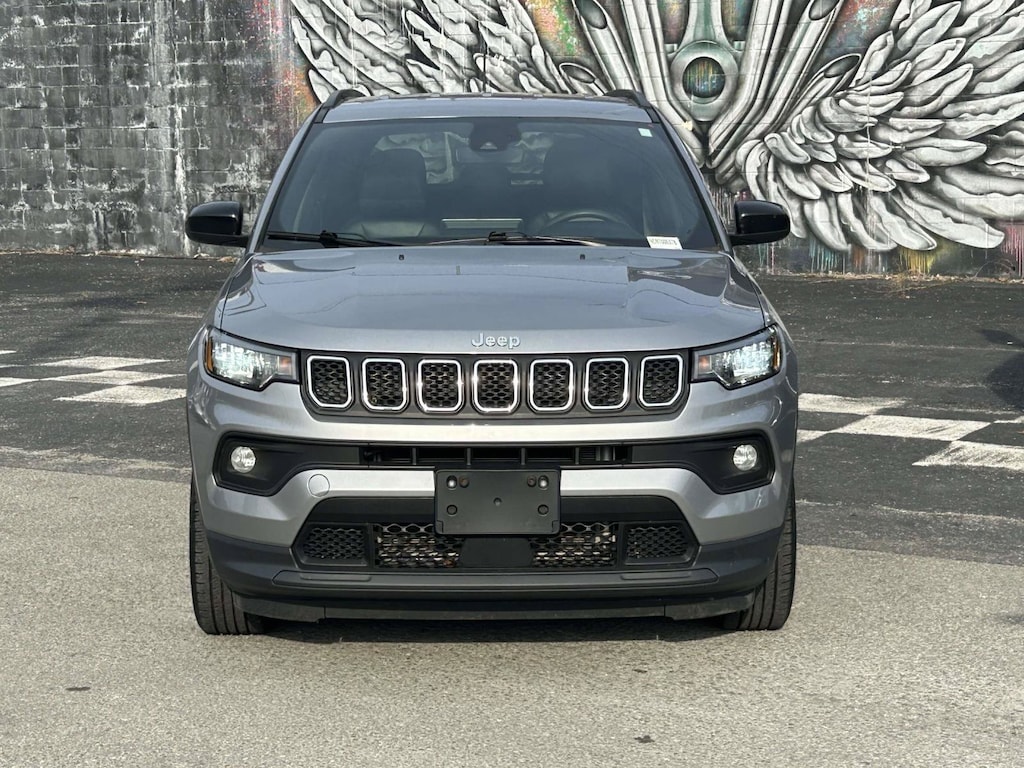 Used 2024 Jeep Compass Latitude SUV