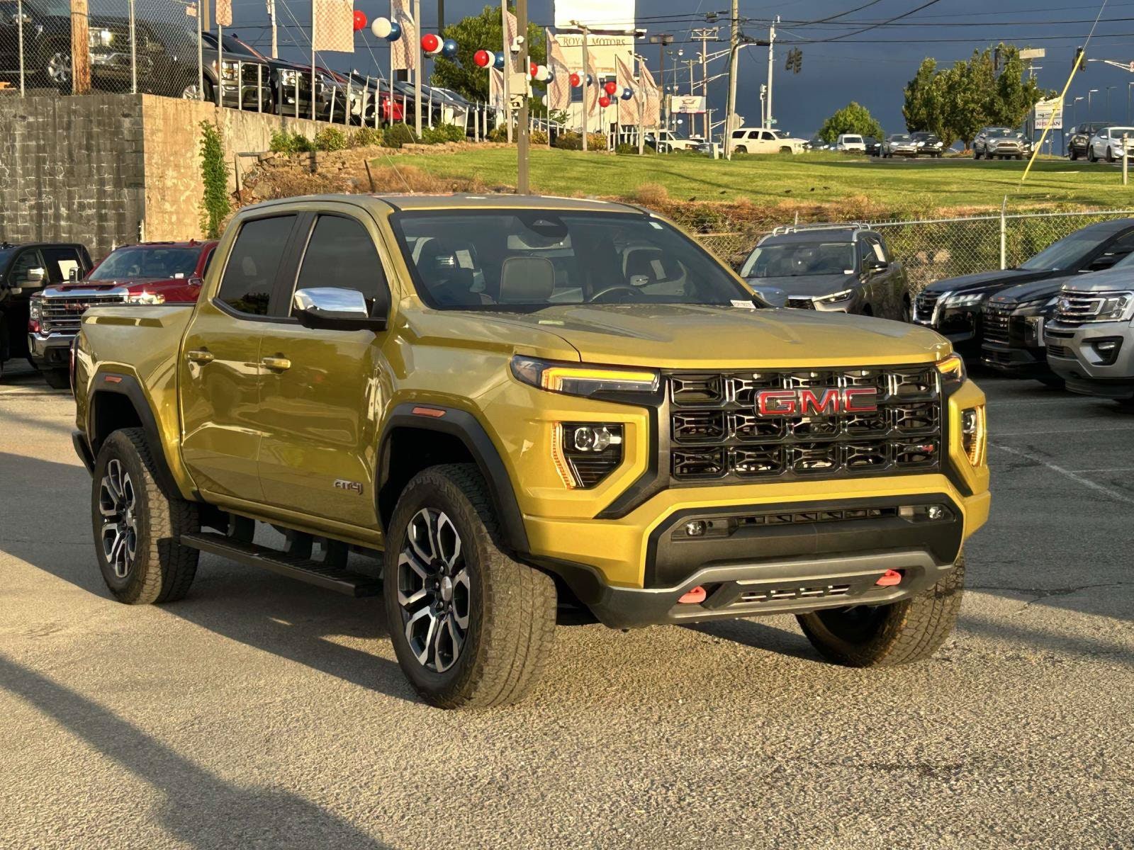 2024 GMC Canyon