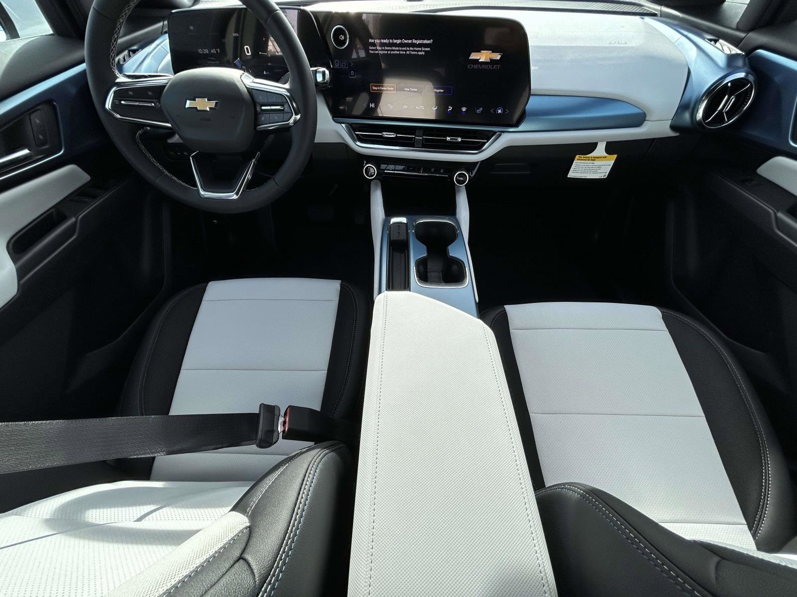 2026 Chevrolet Equinox EV 2LT - Photo 11