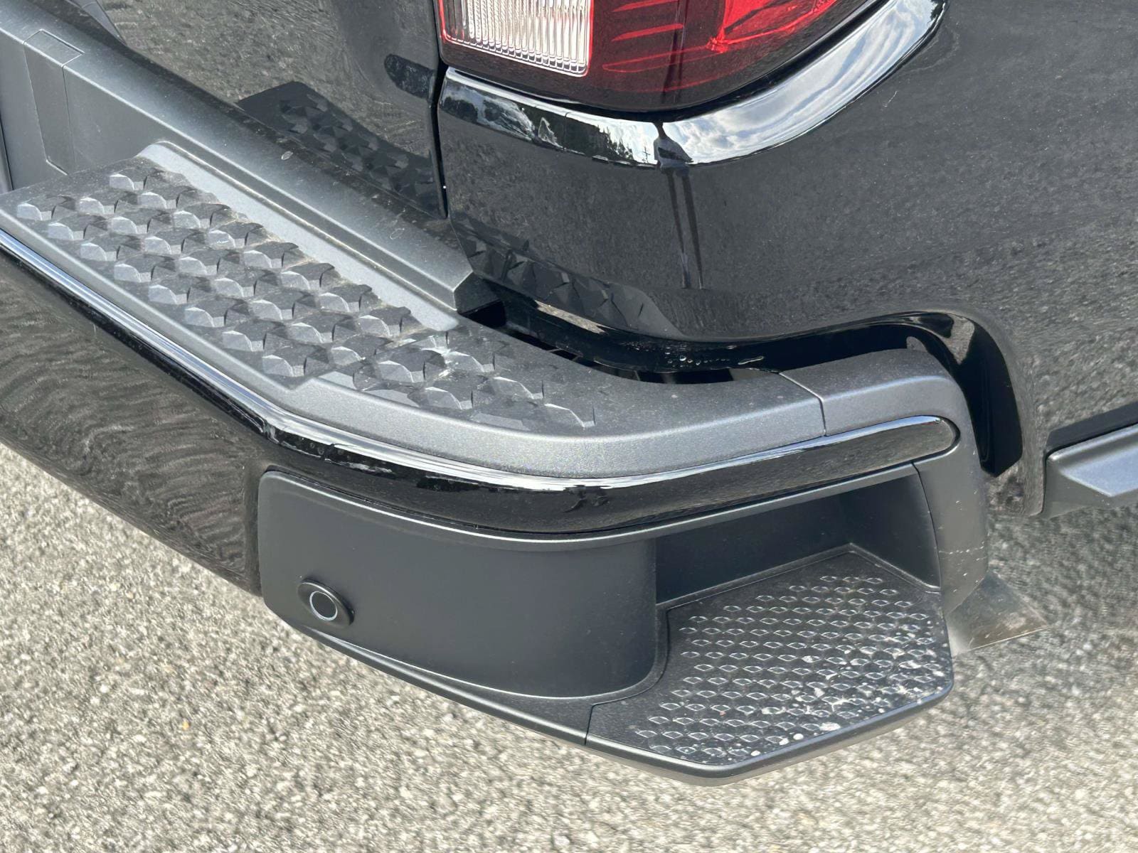 2026 Chevrolet Colorado Trail Boss - Photo 12