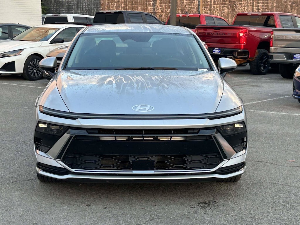 Used 2025 Hyundai Sonata SEL Sedan