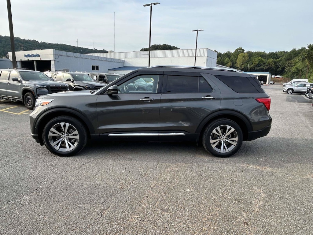 Used 2020 Ford Explorer Platinum SUV