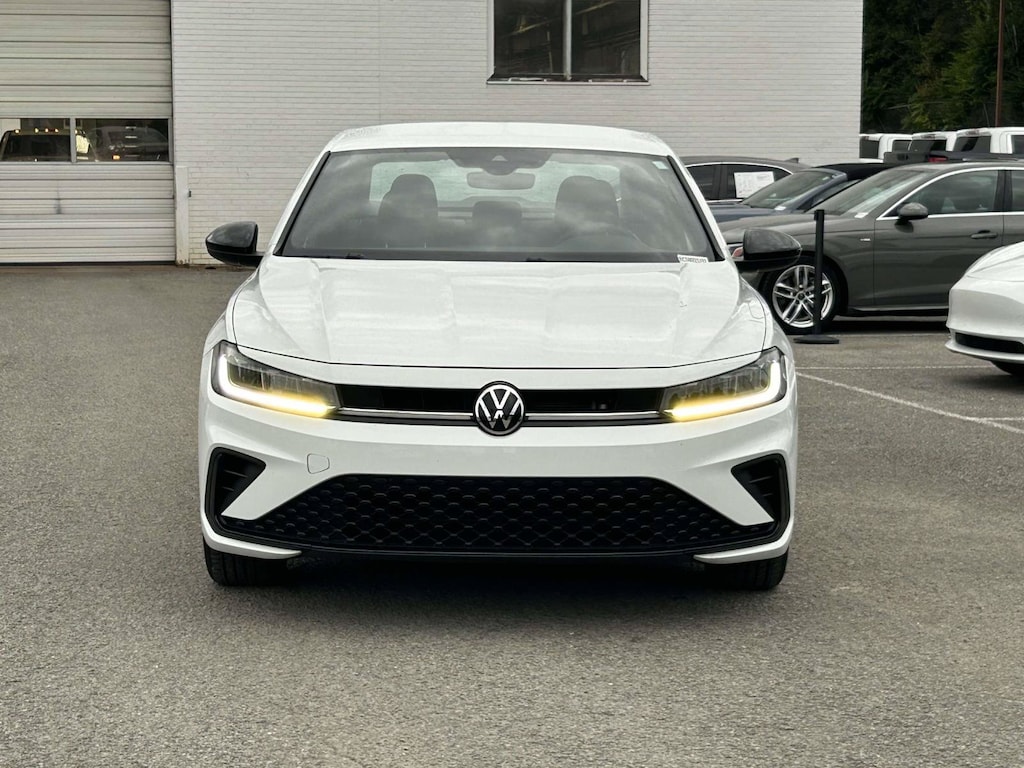 Used 2025 Volkswagen Jetta Sport Sedan