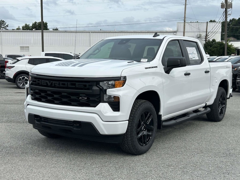 New 2026 Chevrolet Silverado 1500 Custom Truck