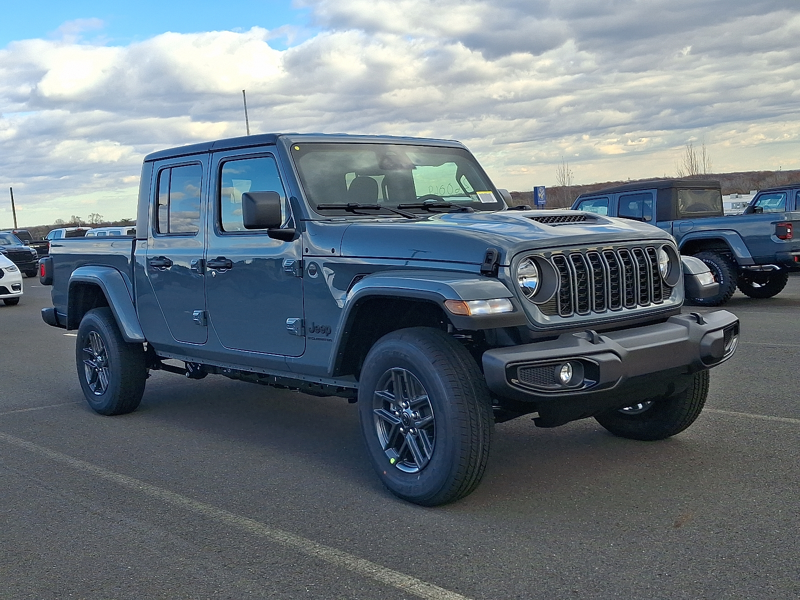 2026 Jeep Gladiator Sport S Pickup