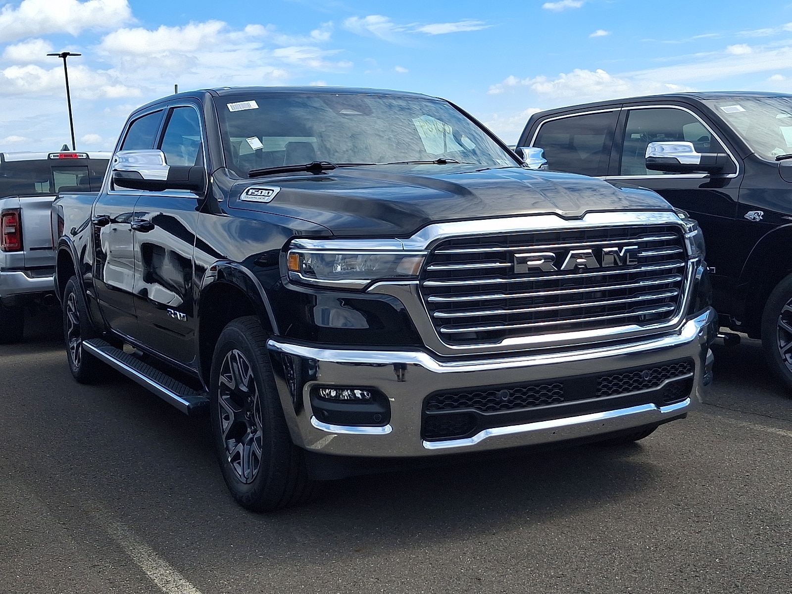 2027 RAM 1500 Pickup Laramie