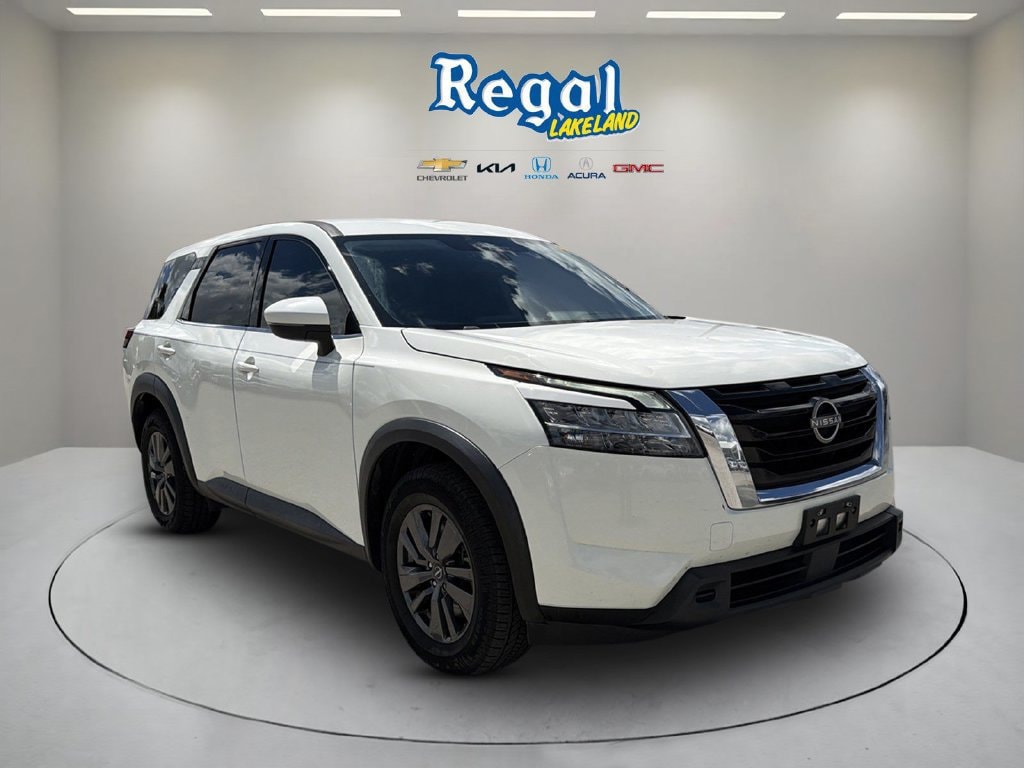 2022 Nissan Pathfinder