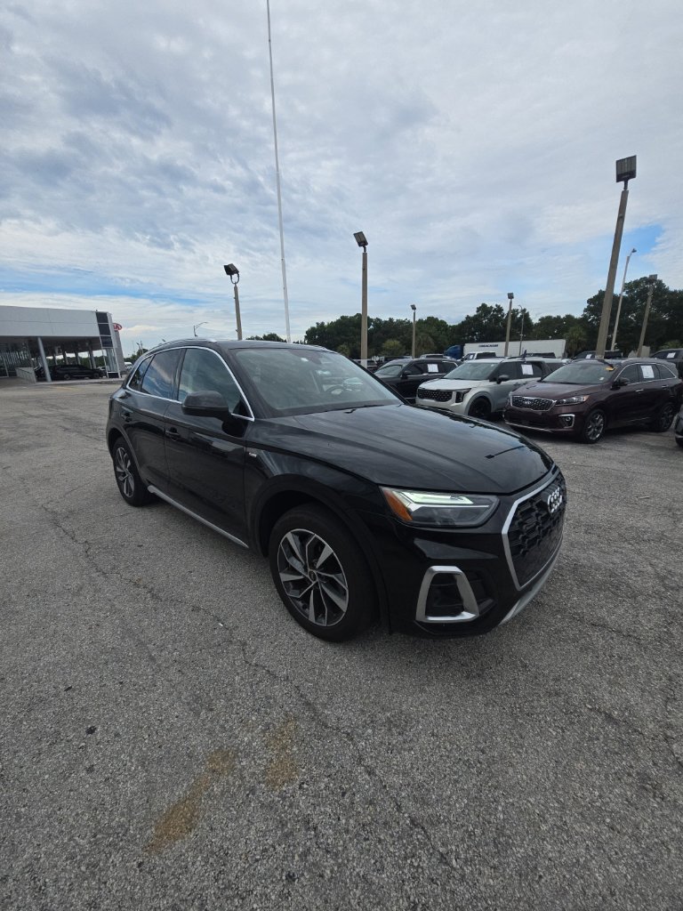 2023 Audi Q5 Premium Plus