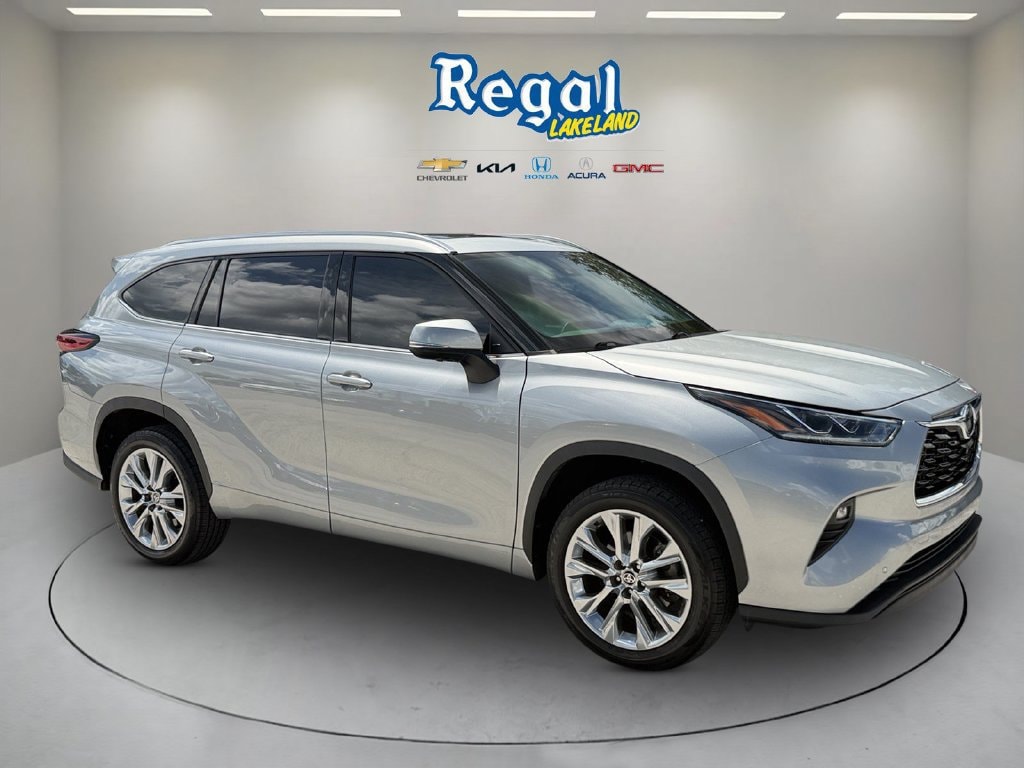 2023 Toyota Highlander