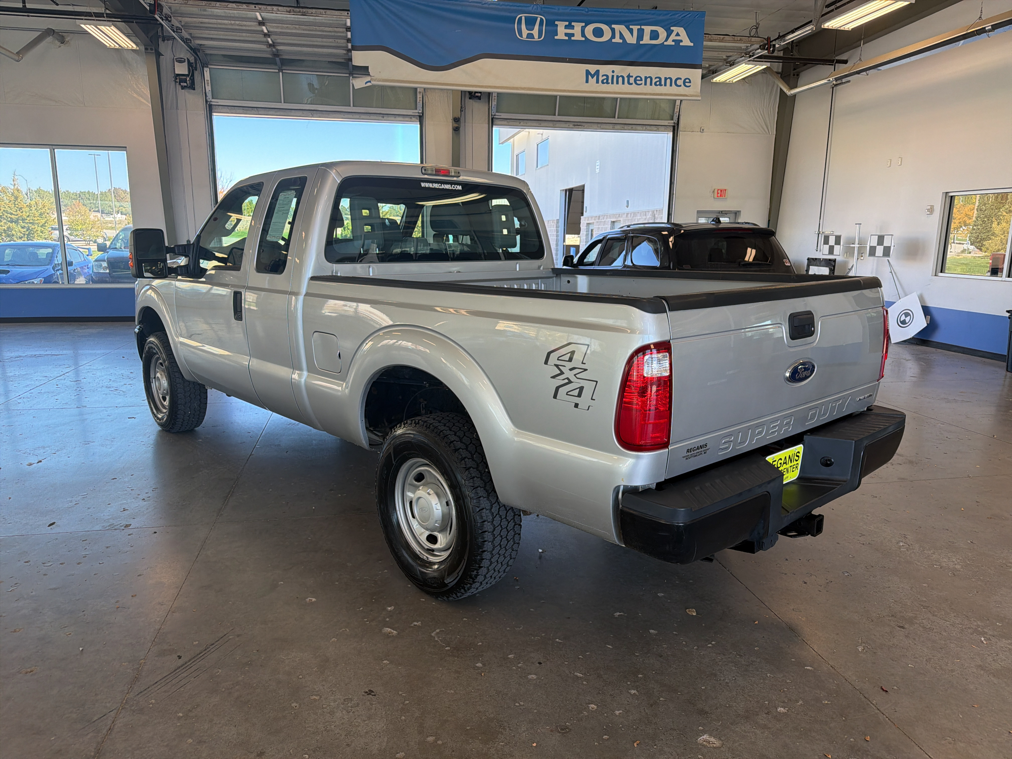 Used 2016 Ford F-250 XL Truck Super Cab