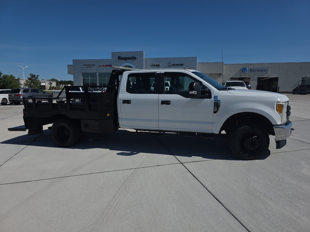Used 2017 Ford F-350 XL Truck Crew Cab