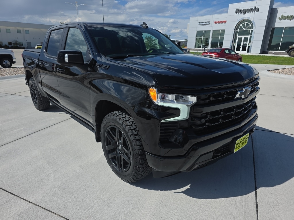 Used 2023 Chevrolet Silverado RST Crew Cab