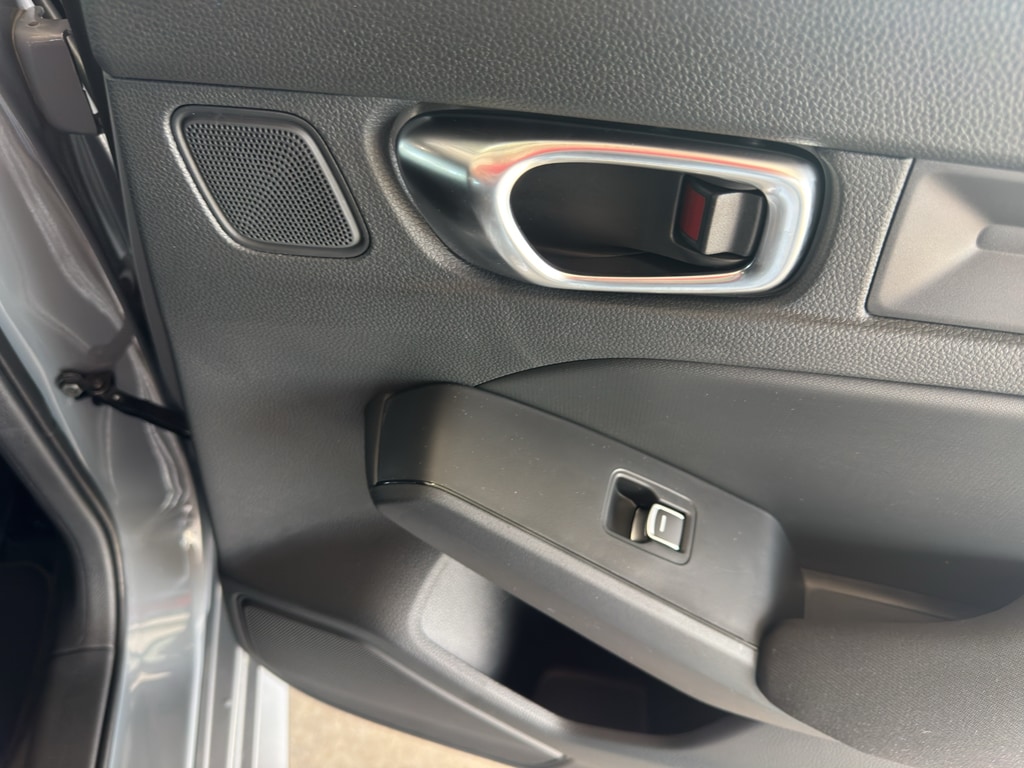 2026 Honda Civic Hatchback Sport - Photo 14