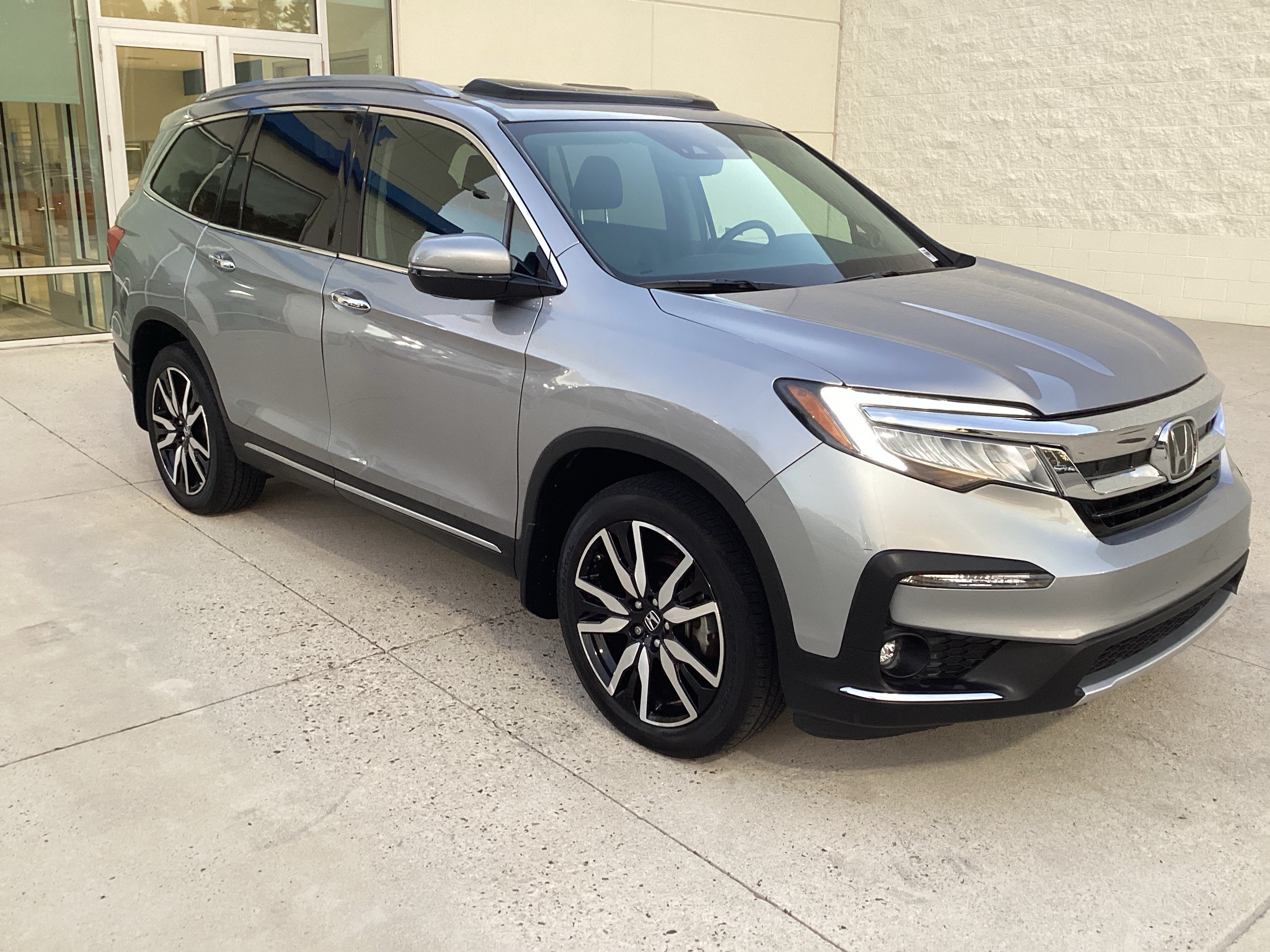 Used 2021 Honda Pilot Elite AWD SUV