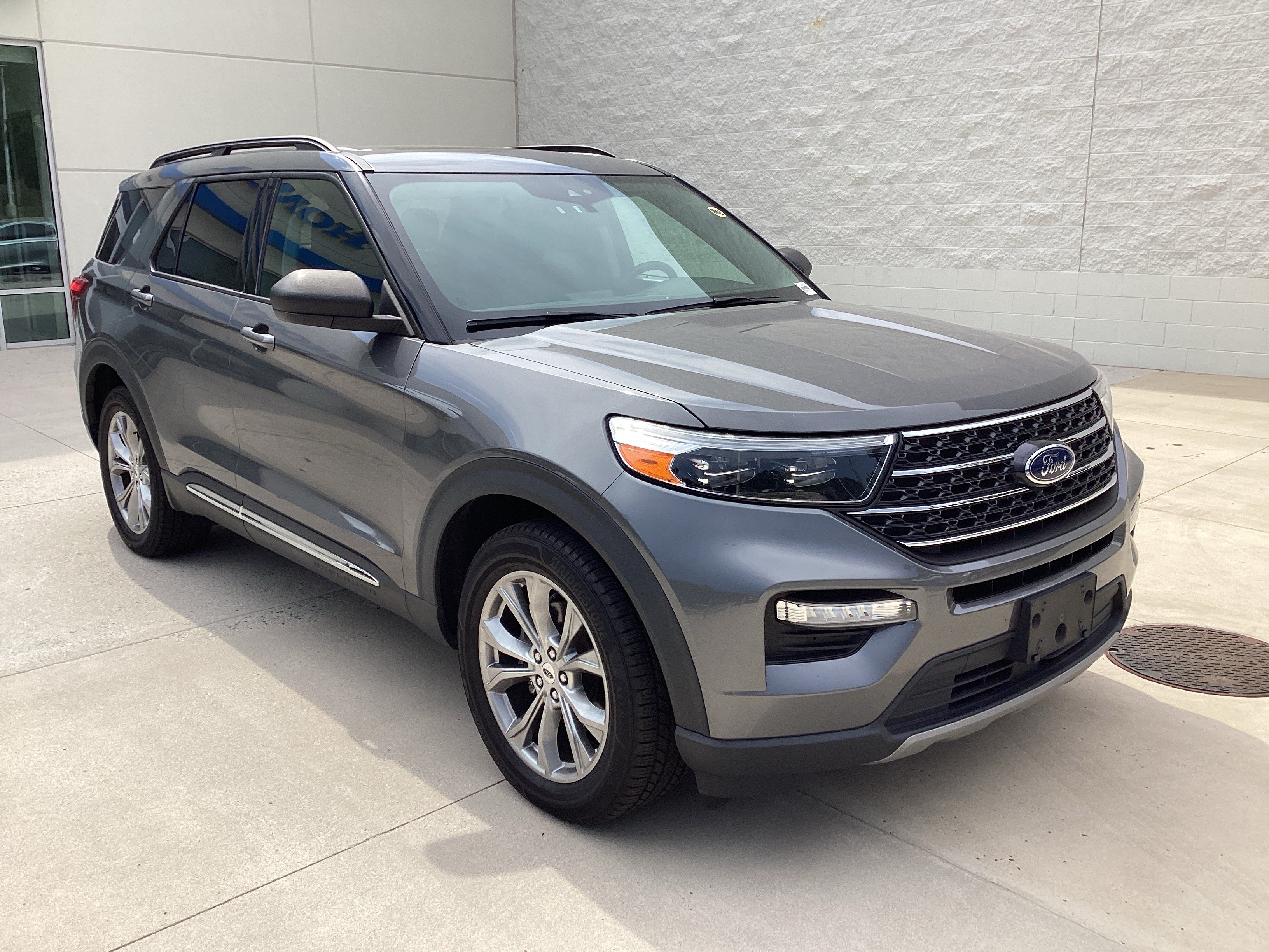 2021 Ford Explorer XLT SUV