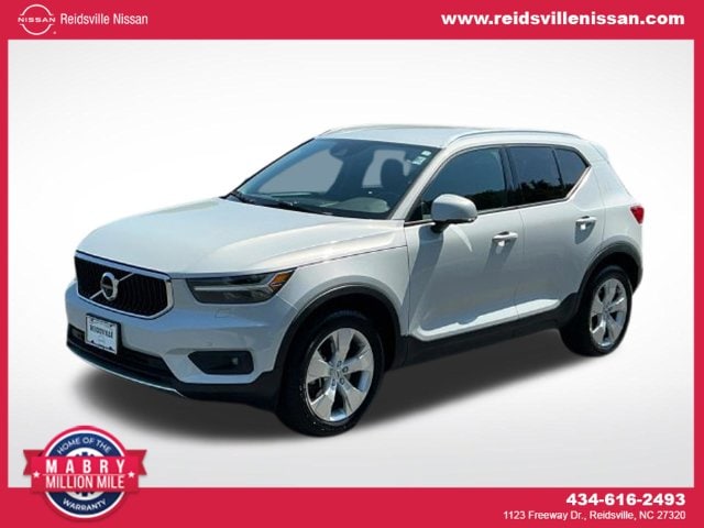 2022 Volvo XC40