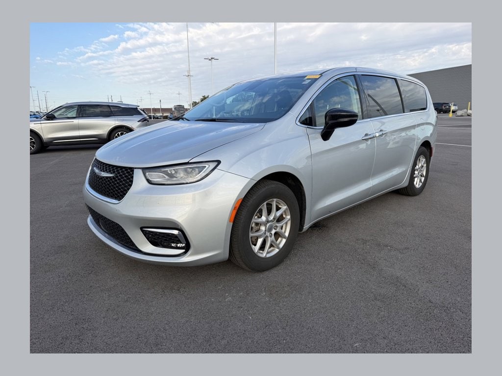 2024 Chrysler Pacifica