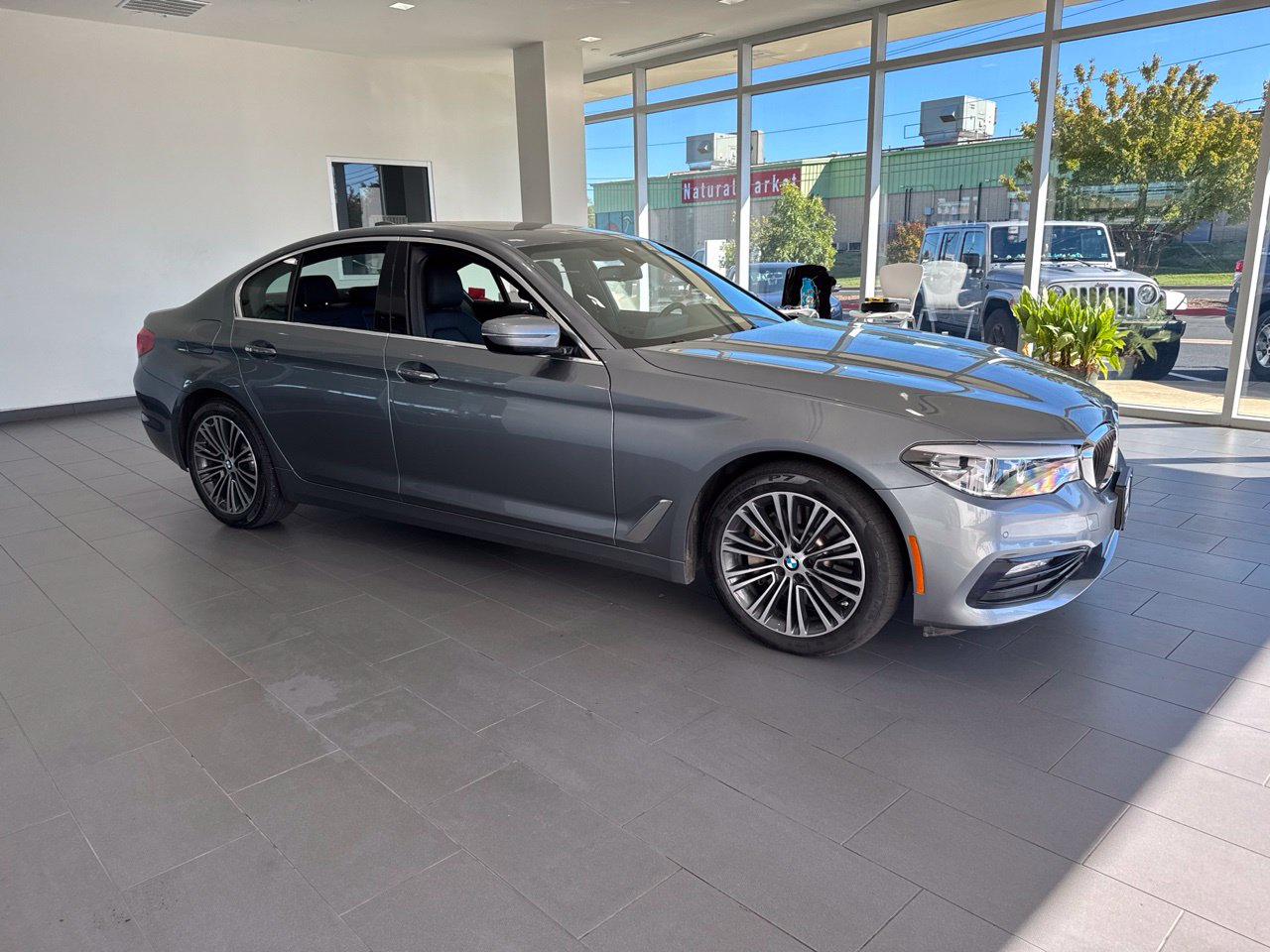 2018 BMW 5 Series