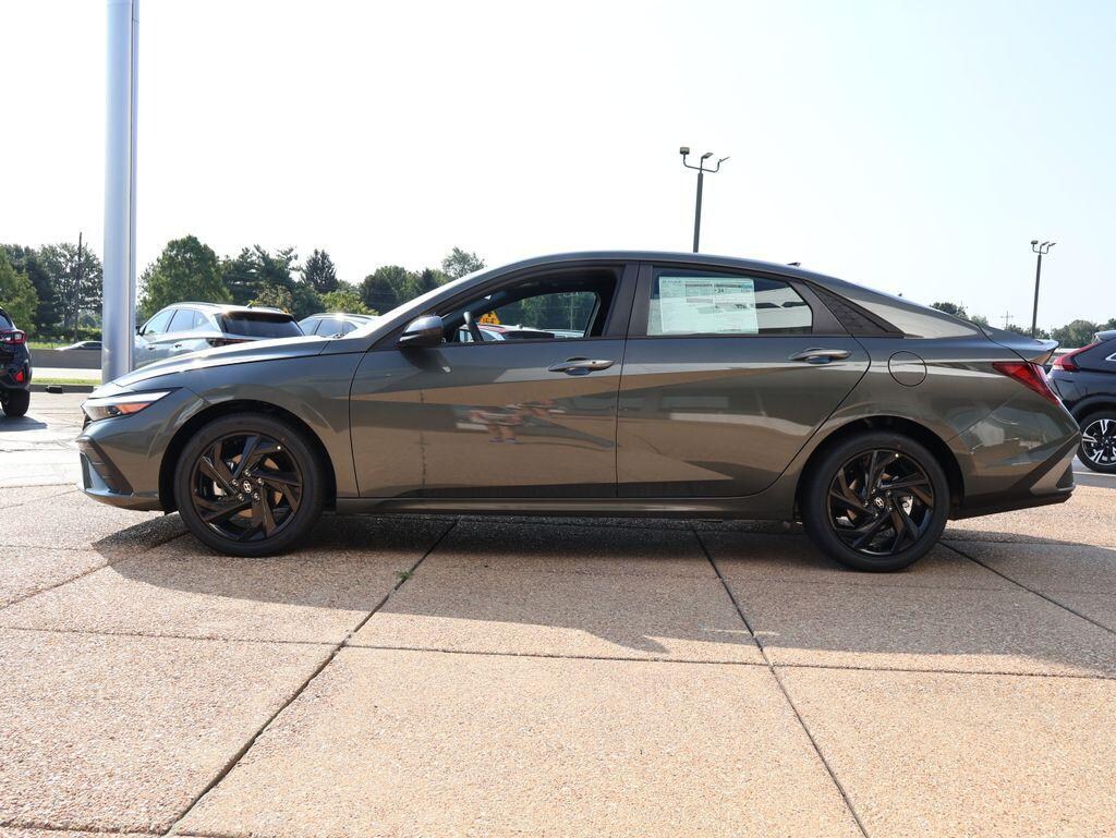 New 2026 Hyundai Elantra SEL Sport Plus Sedan