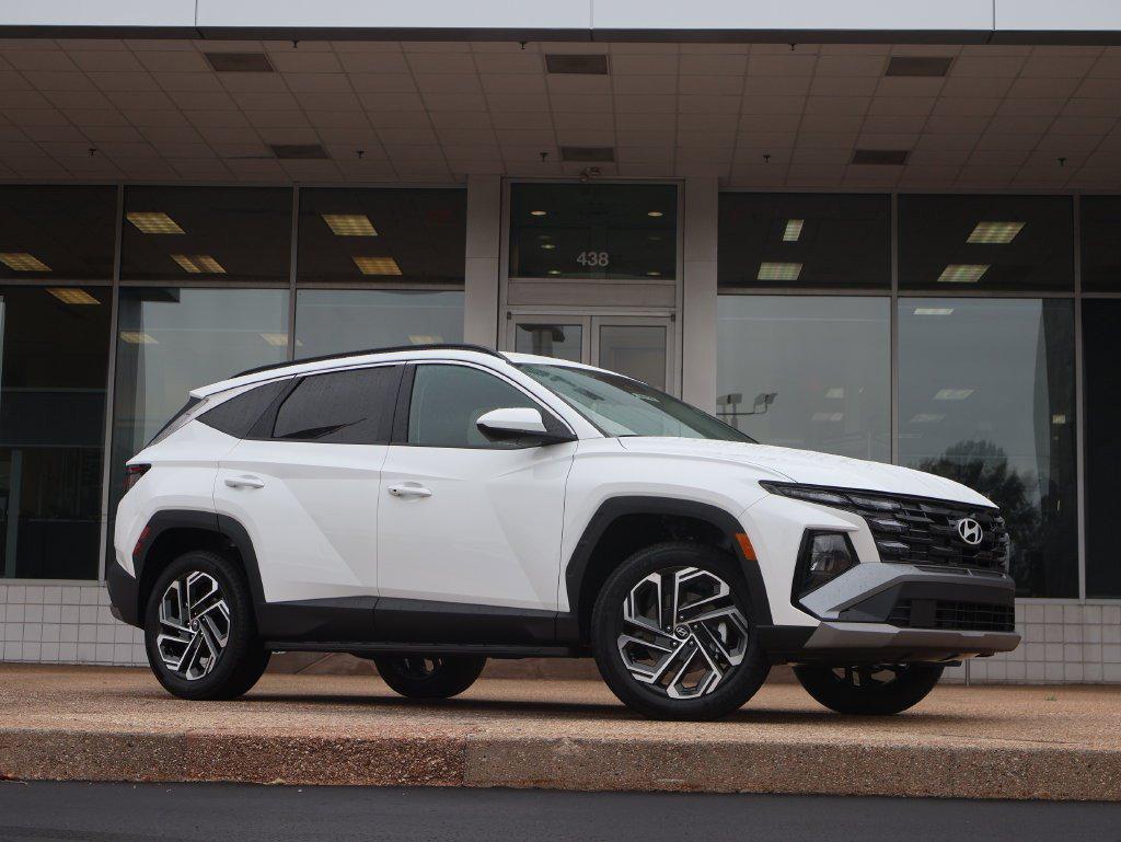 New 2026 Hyundai Tucson SEL Plus AWD SUV