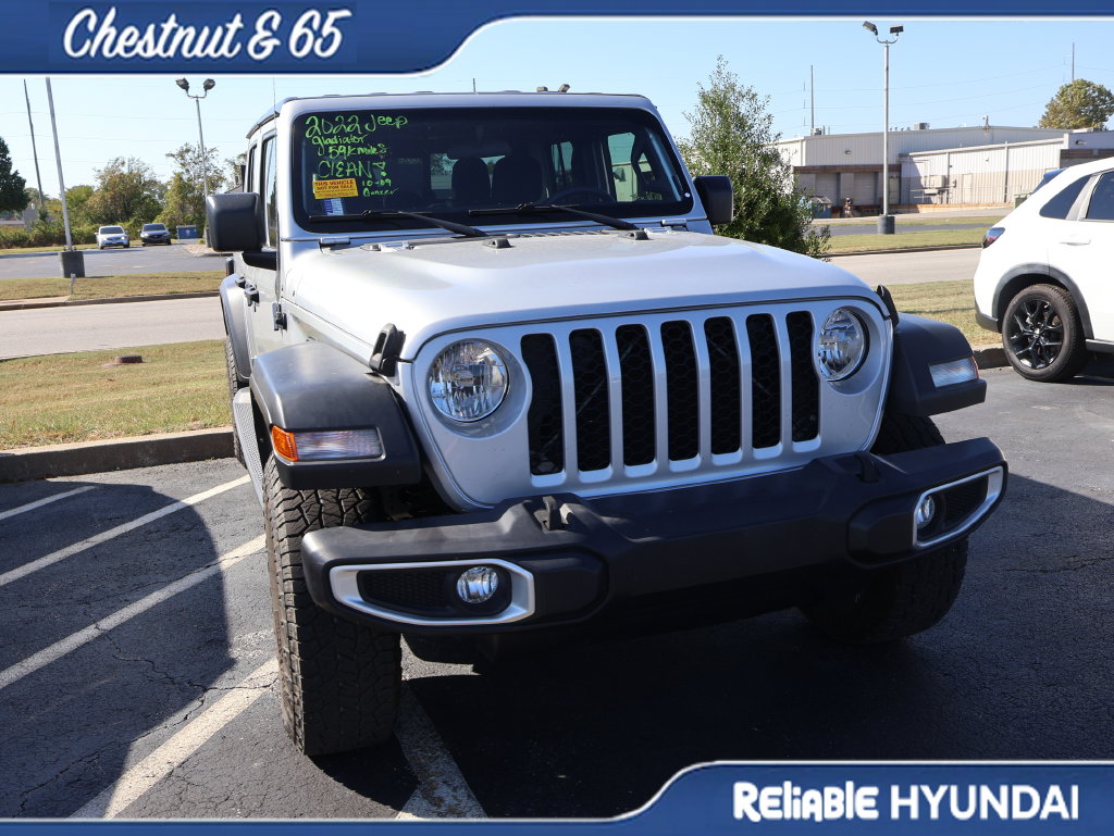 Used 2022 Jeep Gladiator Sport Truck