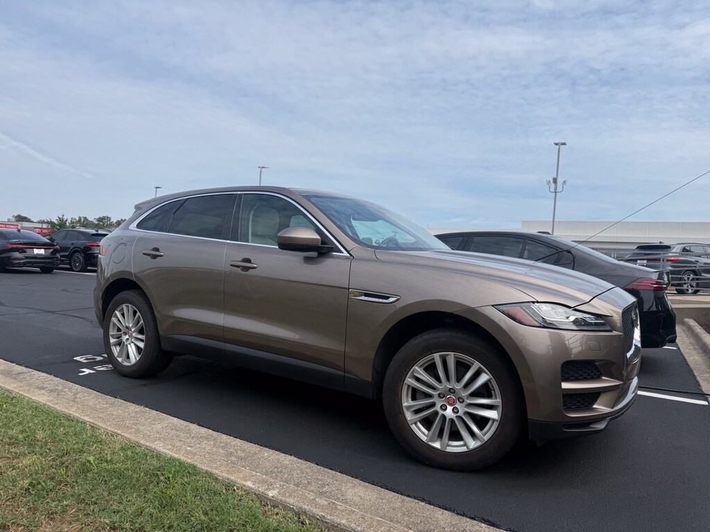 Used 2017 Jaguar F-PACE 35t Prestige SUV