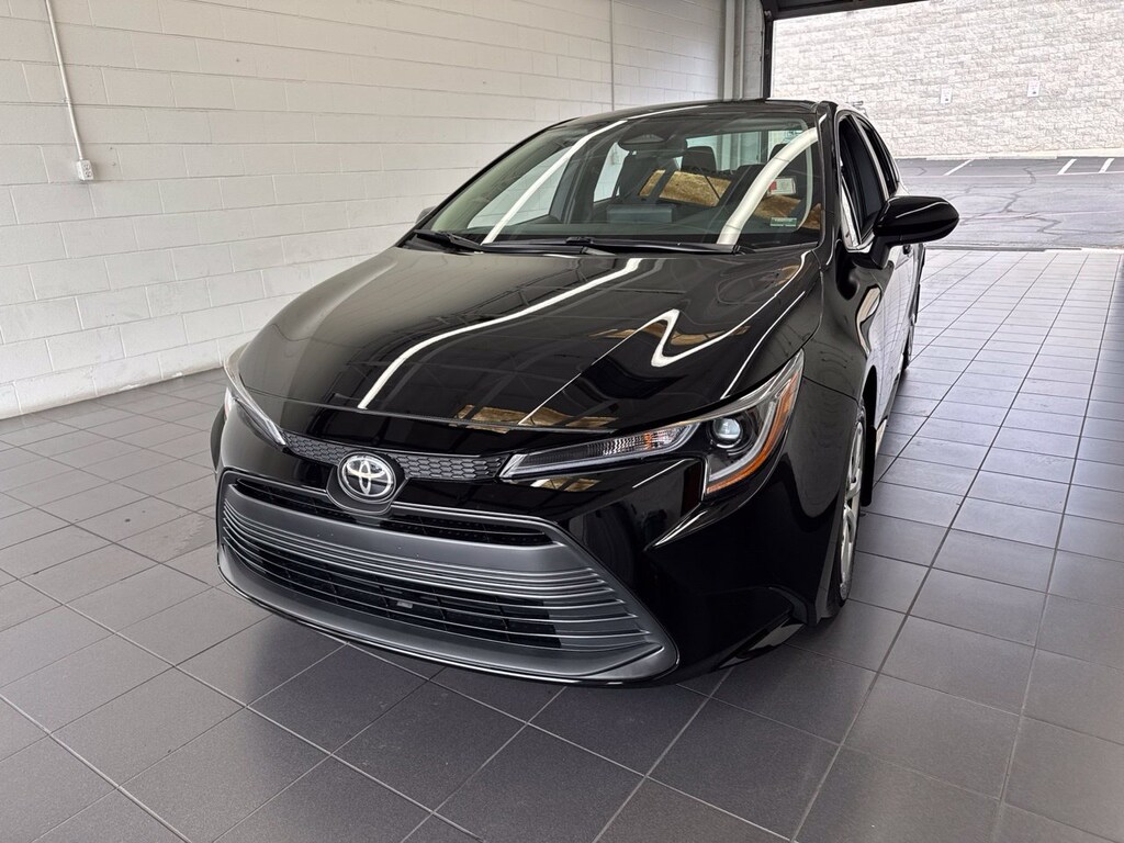 Used 2026 Toyota Corolla LE Sedan
