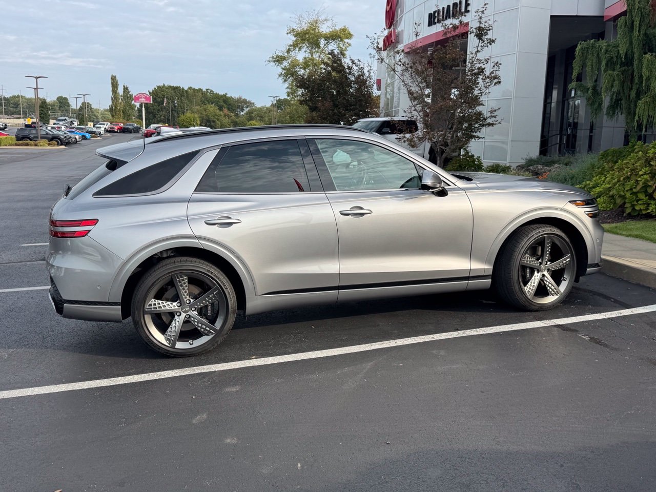 Used 2025 Genesis GV70 2.5T SUV