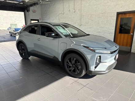 2026 Toyota C-HR SE SUV