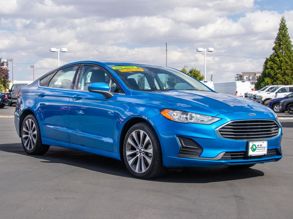 Used 2020 Ford Fusion SE Sedan