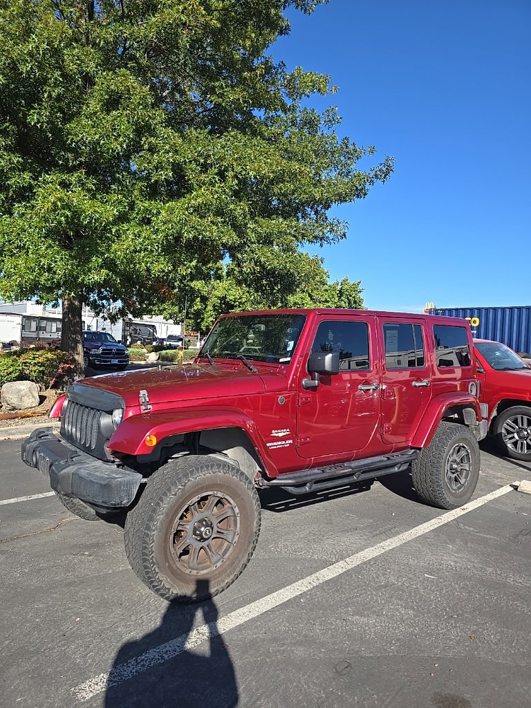 Used 2013 Jeep Wrangler Unlimited Sahara SUV