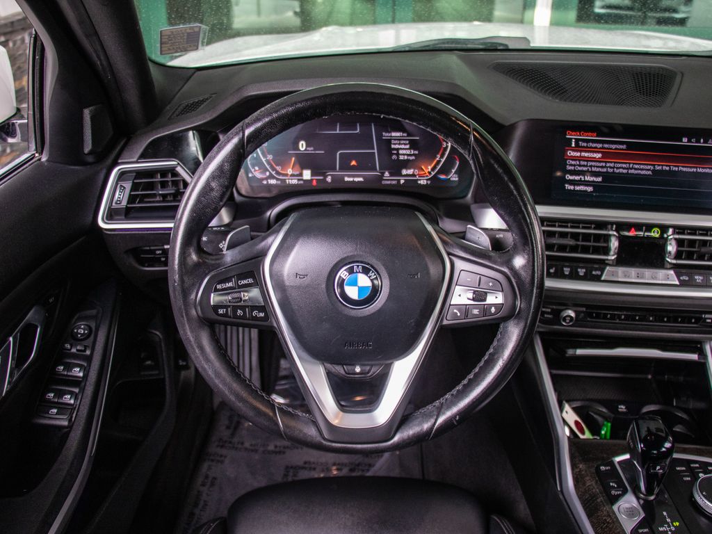 2022 BMW 3 Series 330i - Photo 12