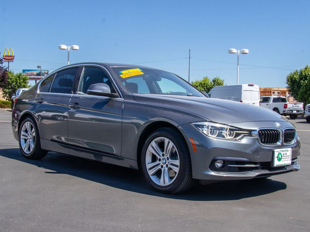 Used 2018 BMW 3 Series 330i Sedan