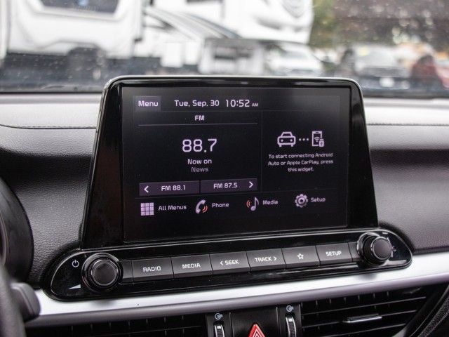 2023 Kia Forte LXS - Photo 15