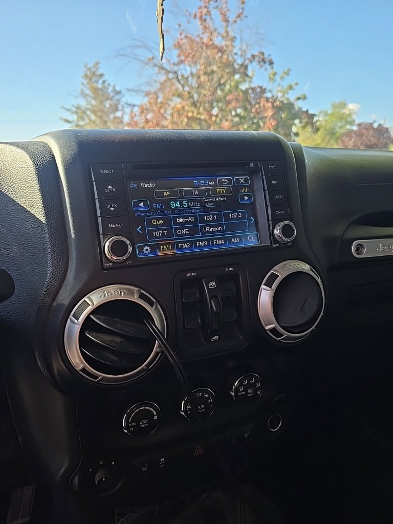 Used 2013 Jeep Wrangler Unlimited Sahara SUV