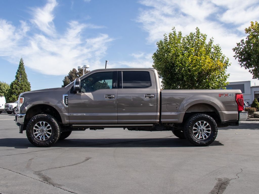 Used 2022 Ford F-250SD Lariat Truck