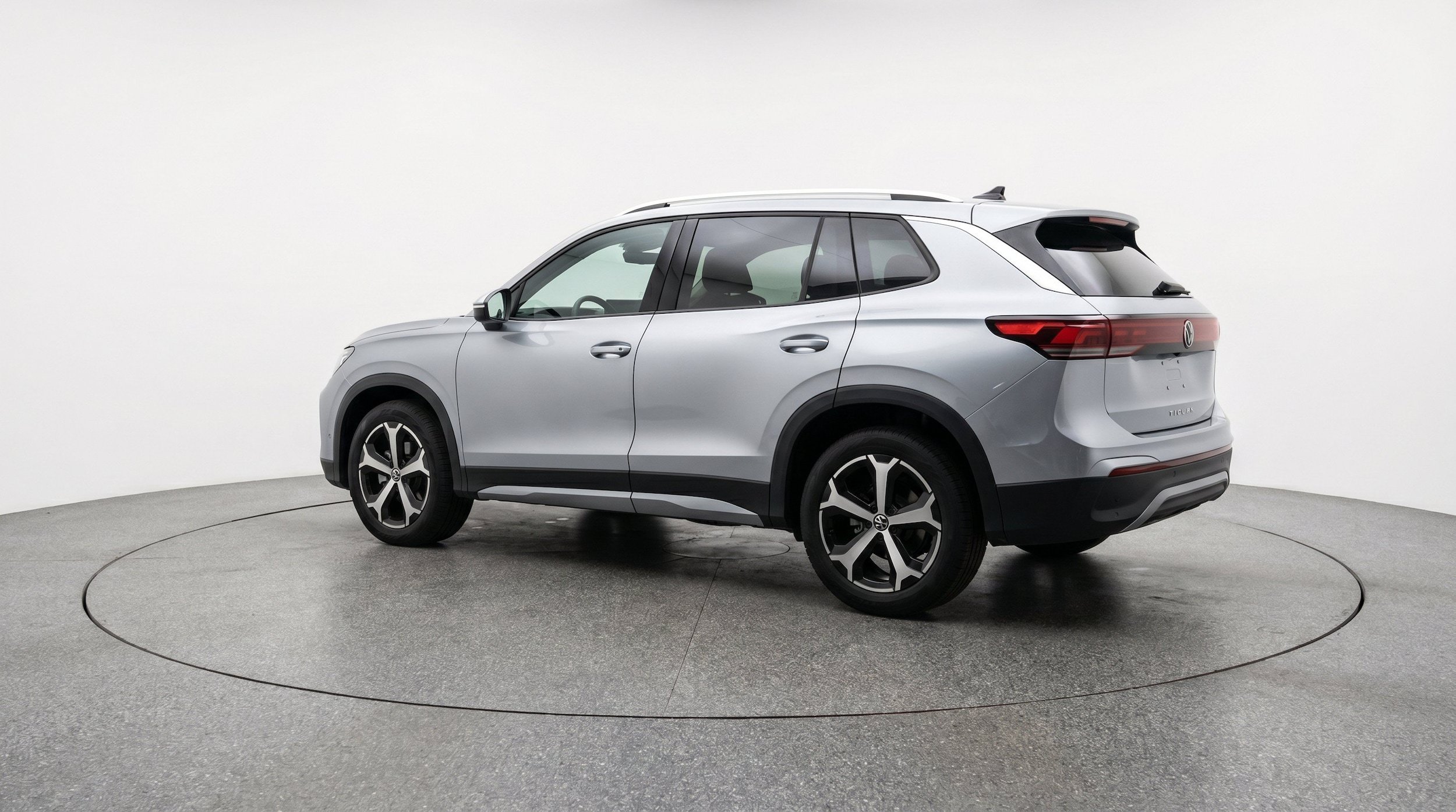Thumbnail: 2026 Volkswagen Tiguan - 6