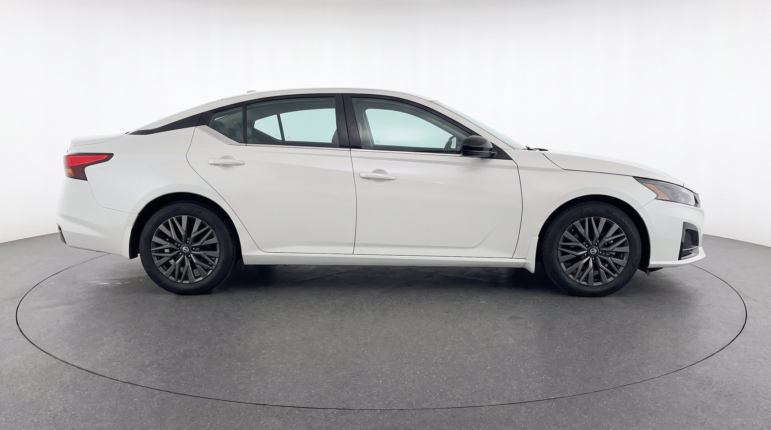 Thumbnail: 2026 Nissan Altima - 10